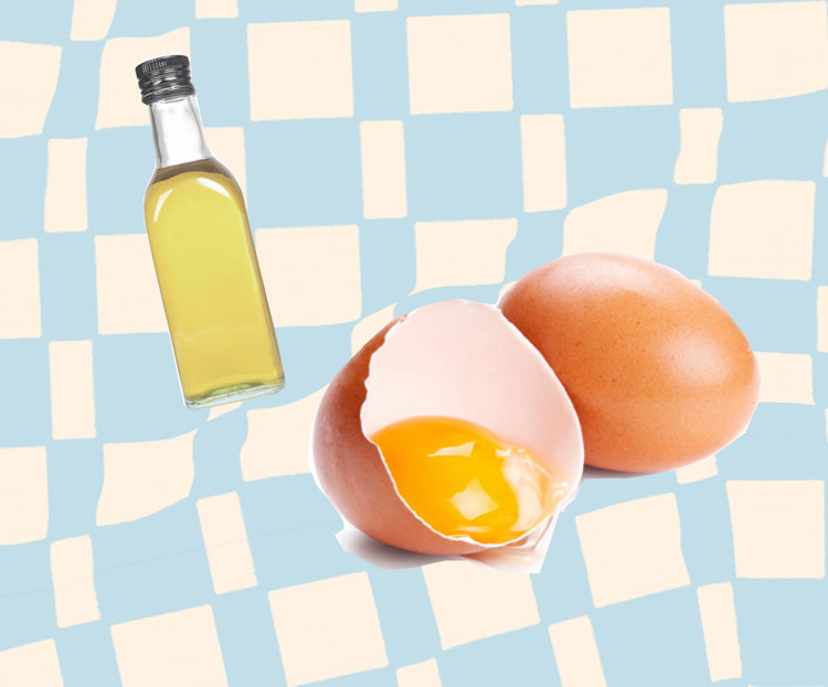 eggs and olive oil